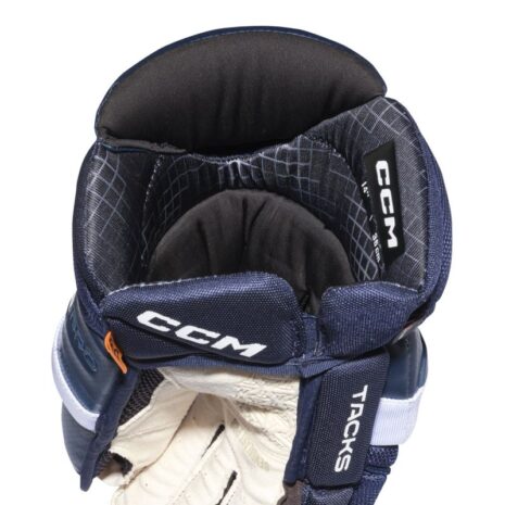 hokejove-rukavice-ccm-tacks-xr-pro-2 hokejove-rukavice-ccm-tacks-xr-pro-2