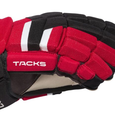 rukavice-ccm-tacks-xr80-jr-3 rukavice-ccm-tacks-xr80-jr-3